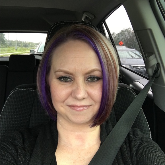 Meet your Posher, Susan - Picture 4 of 5